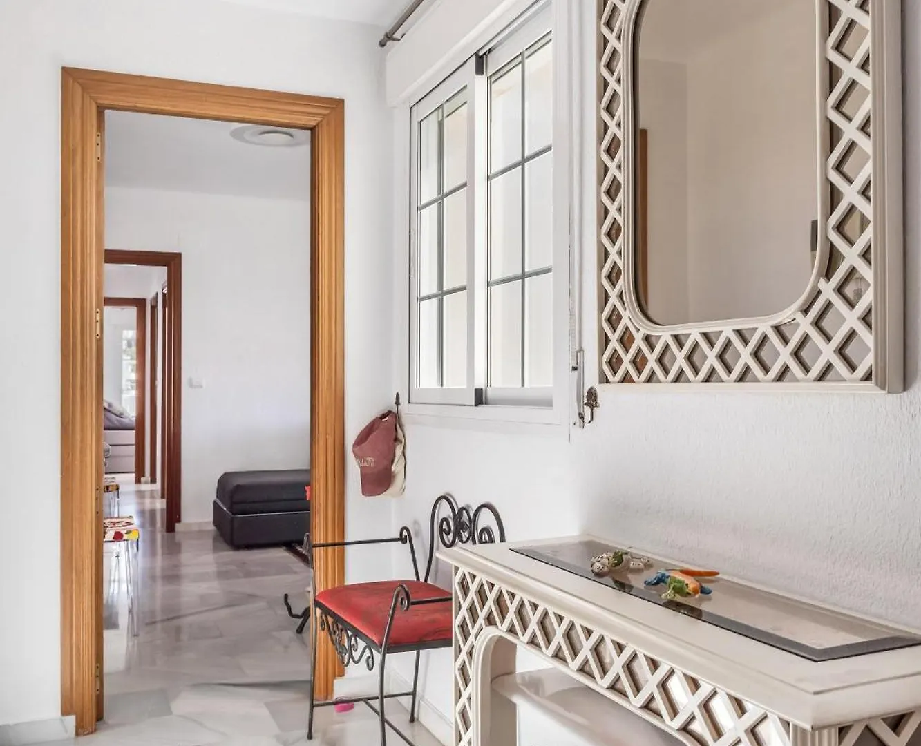 Apartment Big Terrace Retreat And Only Steps From Beach & Town La Herradura