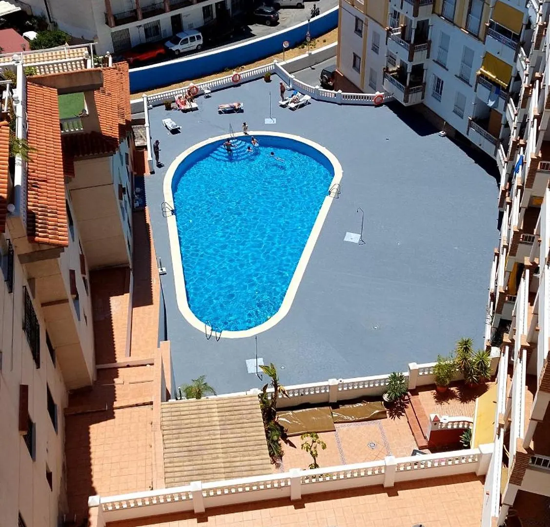 Big Terrace Retreat And Only Steps From Beach & Town 拉海瑞德拉